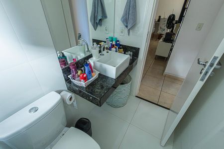 Apartamento à venda com 68m², 2 quartos e 1 vagabanheiro