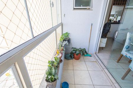 Apartamento à venda com 68m², 2 quartos e 1 vagavaranda