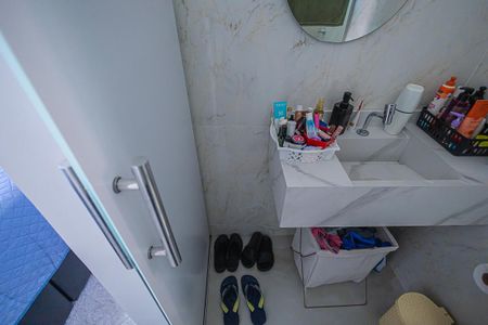 Apartamento à venda com 68m², 2 quartos e 1 vagasuite