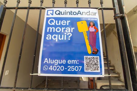 Casa para alugar com 84m², 2 quartos e sem vagaPlaca