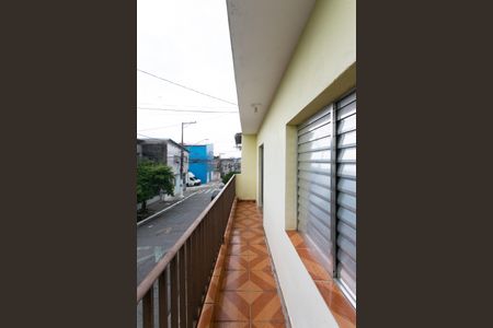 Casa à venda com 120m², 3 quartos e 2 vagas Casa à venda com 120m², 3 quartos e 2 vagasVaranda do Quarto 3