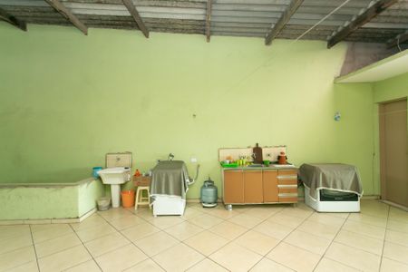 Casa à venda com 120m², 3 quartos e 2 vagas Casa à venda com 120m², 3 quartos e 2 vagasÁrea de Serviço / Terraço