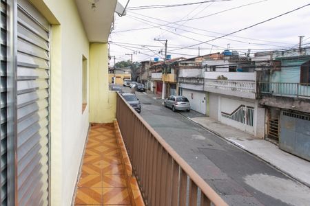 Casa à venda com 120m², 3 quartos e 2 vagas Casa à venda com 120m², 3 quartos e 2 vagasVaranda do Quarto 3