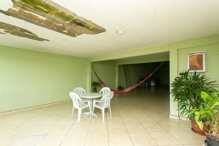 Casa à venda com 120m², 3 quartos e 2 vagas Casa à venda com 120m², 3 quartos e 2 vagasÁrea de Serviço / Terraço