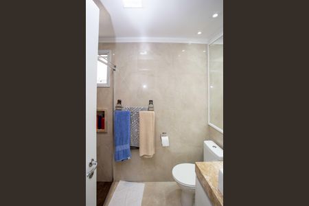 Apartamento à venda com 113m², 3 quartos e 2 vagasBanheiro da Suíte 1