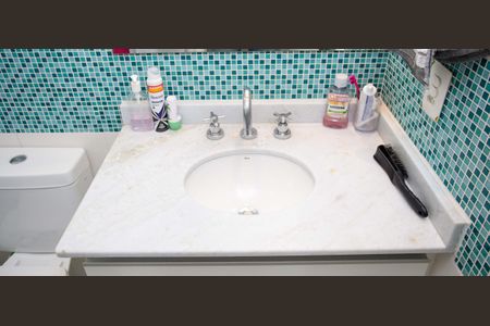 Apartamento à venda com 113m², 3 quartos e 2 vagasBanheiro da Suíte 2