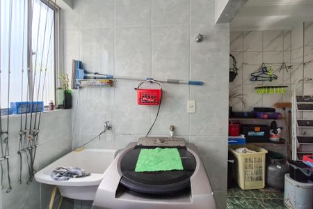 Apartamento para alugar com 92m², 2 quartos e 1 vagaÁrea de Serviço