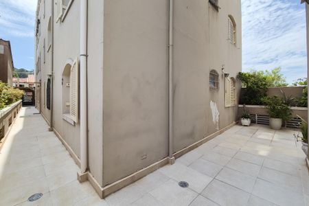 Apartamento para alugar com 92m², 2 quartos e 1 vagaÁrea comum