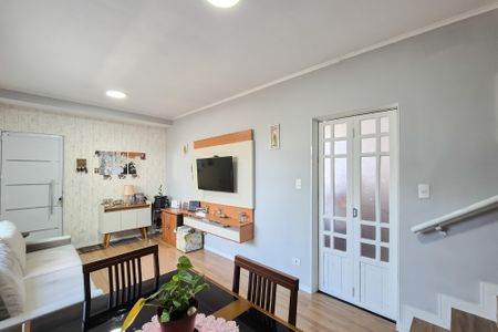 Apartamento para alugar com 92m², 2 quartos e 1 vagaSala