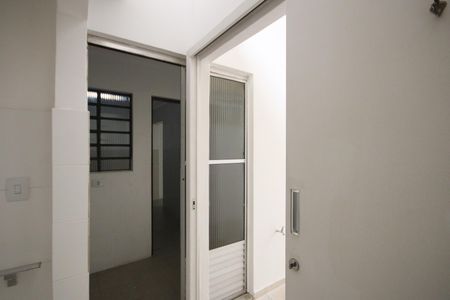 Casa para alugar com 94m², 2 quartos e sem vagaBanheiro 2