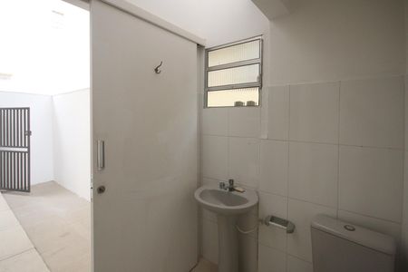 Casa para alugar com 94m², 2 quartos e sem vagaBanheiro 2