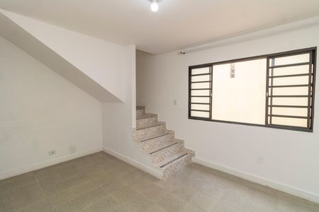 Casa para alugar com 94m², 2 quartos e 1 vagaSala