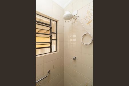 Casa para alugar com 94m², 2 quartos e 1 vagaBanheiro 1