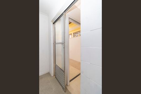 Casa para alugar com 94m², 2 quartos e 1 vagaÁrea de Serviço