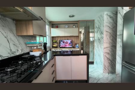 Casa de condomínio à venda com 350m², 4 quartos e 4 vagasCozinha