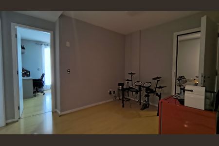 Casa de condomínio à venda com 350m², 4 quartos e 4 vagasHall dos Quartos 