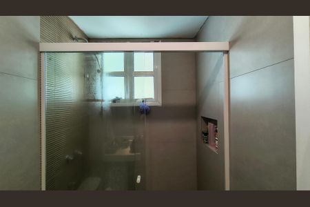 Casa de condomínio à venda com 350m², 4 quartos e 4 vagasBanheiro da Suíte 4