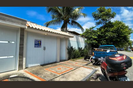 Casa de condomínio à venda com 350m², 4 quartos e 4 vagasFachada da Casa 
