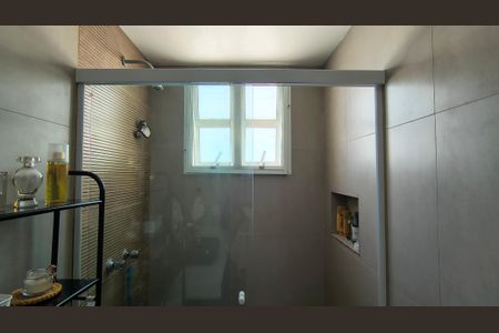 Casa de condomínio à venda com 350m², 4 quartos e 4 vagasBanheiro da Suíte 3