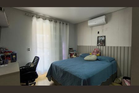 Casa de condomínio à venda com 350m², 4 quartos e 4 vagasSuíte 4