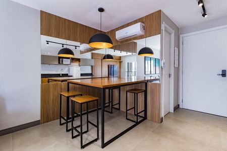 Cozinha  de kitnet/studio para alugar com 1 quarto, 48m² em Auxiliadora, Porto Alegre