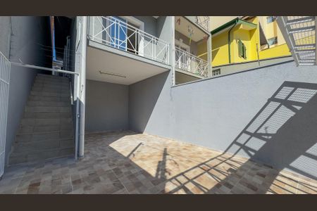 Garagem de casa à venda com 4 quartos, 305m² em Jardim Monte Azul, São Paulo