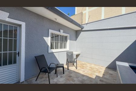 Quintal de casa à venda com 4 quartos, 305m² em Jardim Monte Azul, São Paulo