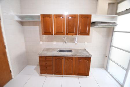 Apartamento à venda com 78m², 2 quartos e 1 vagaCozinha