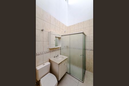 Casa para alugar com 137m², 2 quartos e 1 vaga Casa para alugar com 137m², 2 quartos e 1 vagaBanheiro