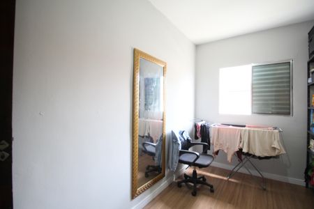 Apartamento à venda com 59m², 2 quartos e 1 vagaQuarto 2