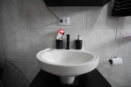 Apartamento à venda com 59m², 2 quartos e 1 vagaBanheiro 