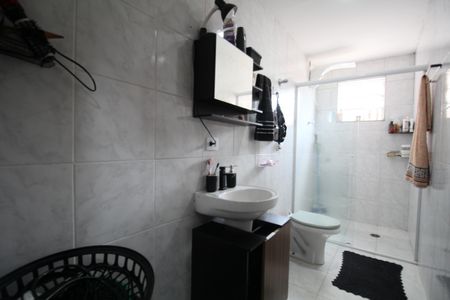 Apartamento à venda com 59m², 2 quartos e 1 vagaBanheiro 