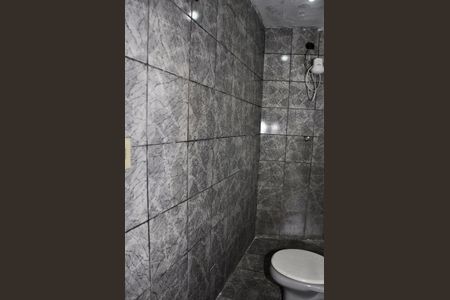 Casa para alugar com 20m², 1 quarto e sem vaga Casa para alugar com 20m², 1 quarto e sem vagaDetalhe - Banheiro Social