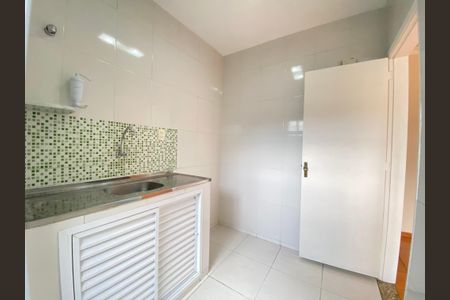 Apartamento para alugar com 39m², 2 quartos e sem vaga Apartamento para alugar com 39m², 2 quartos e sem vagaCozinha e Área de Serviço
