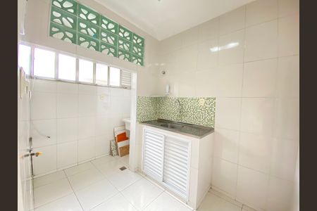 Apartamento para alugar com 39m², 2 quartos e sem vaga Apartamento para alugar com 39m², 2 quartos e sem vagaCozinha e Área de Serviço