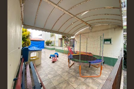 Apartamento para alugar com 39m², 2 quartos e sem vaga Apartamento para alugar com 39m², 2 quartos e sem vagaÁrea comum - Playground