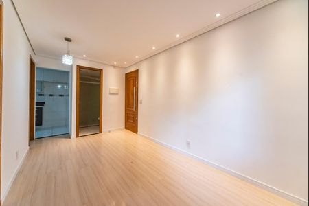 Apartamento à venda com 72m², 2 quartos e 1 vagaSala