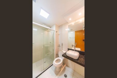 Apartamento à venda com 72m², 2 quartos e 1 vagaBanheiro 