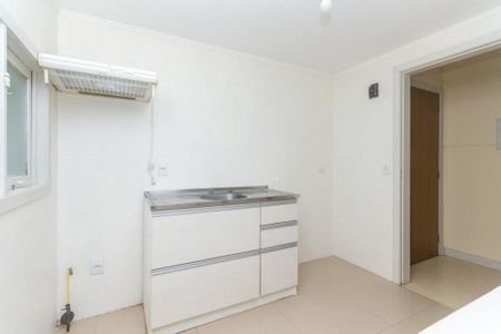 Cozinha  de apartamento para alugar com 3 quartos, 105m² em Floresta, Porto Alegre