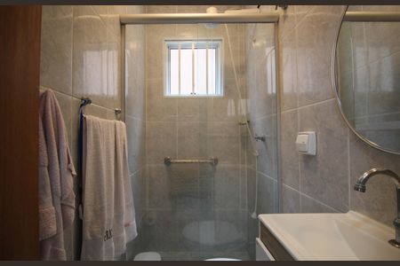 Casa à venda com 175m², 5 quartos e 4 vagas