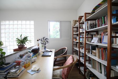 Casa à venda com 175m², 5 quartos e 4 vagas