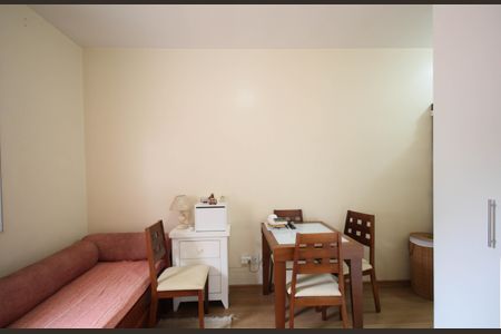 Casa à venda com 175m², 5 quartos e 4 vagas