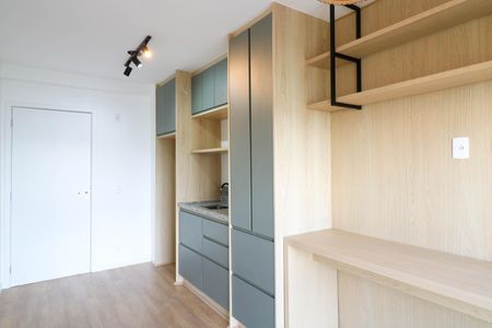 Studio de kitnet/studio para alugar com 1 quarto, 30m² em Santo Amaro, São Paulo