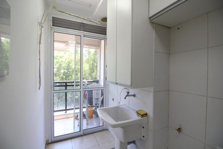 Apartamento para alugar com 70m², 2 quartos e 1 vagaÁrea de Serviço