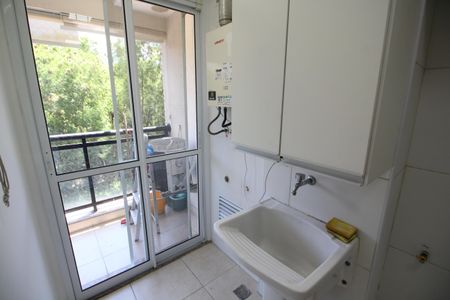 Apartamento para alugar com 70m², 2 quartos e 1 vagaÁrea de Serviço