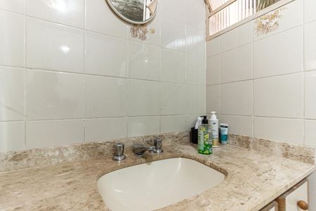 Apartamento à venda com 150m², 3 quartos e 1 vagaBanheiro 1