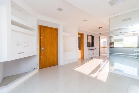 Sala  de apartamento para alugar com 3 quartos, 112m² em Passo d’Areia, Porto Alegre