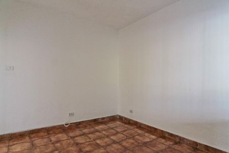 Casa para alugar com 1 quarto, 120m² em Vila Santa Edwiges, São Paulo