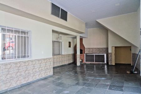 Casa para alugar com 120m², 1 quarto e 2 vagas