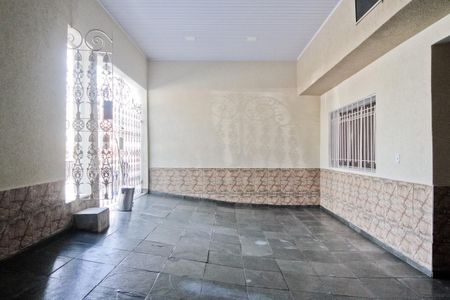 Casa para alugar com 120m², 1 quarto e 2 vagas